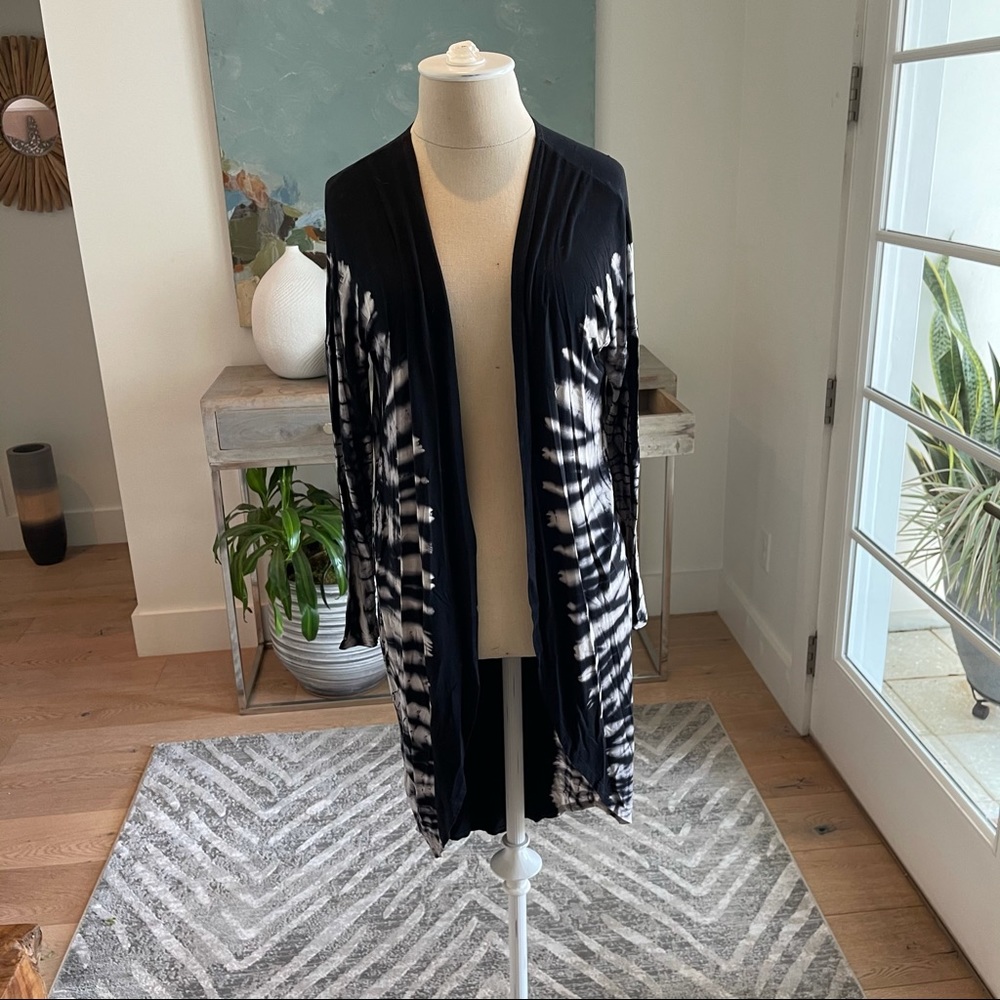 Women’s fab’rik Tie Dye Black&White Boho Cardigan Bohemian Longline Topper. EUC